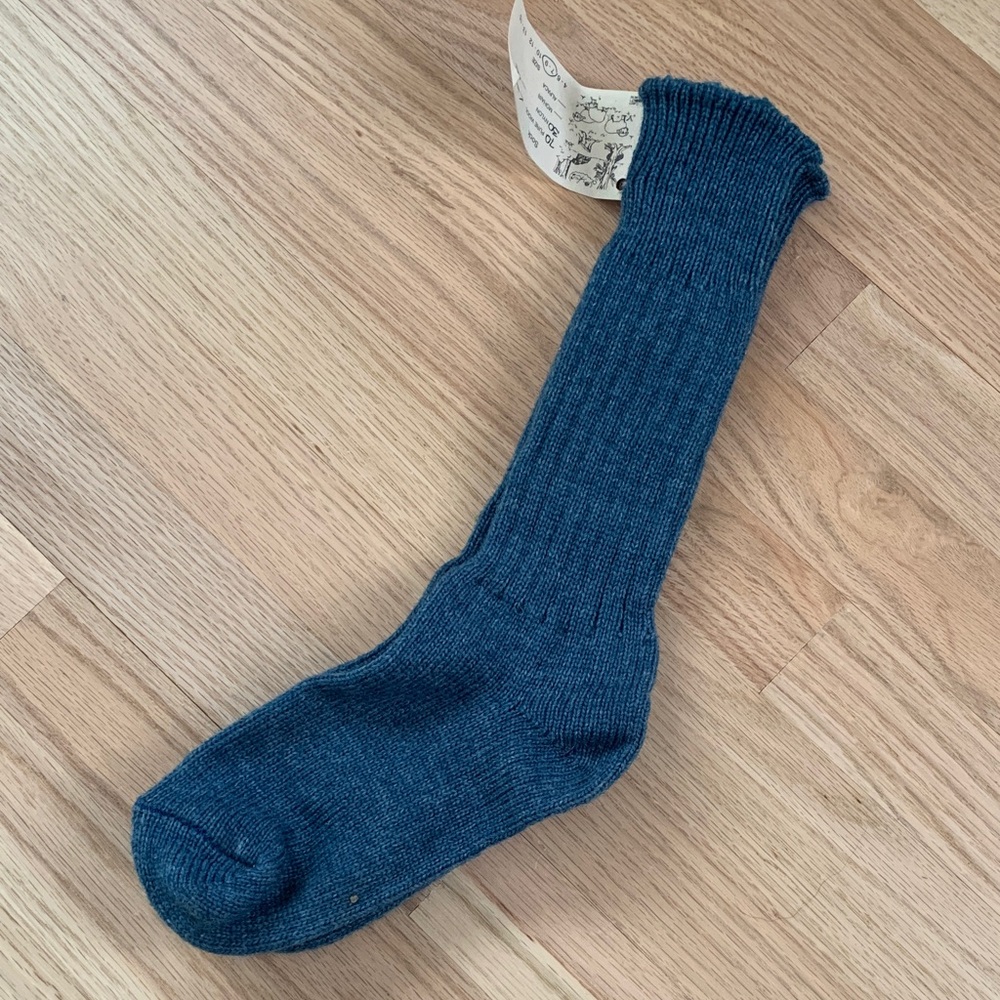 Custom Woolen Mills Indigo Wool sock women’s 7-9